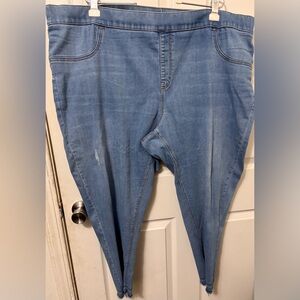 🩵 Terra & Sky 4X Light Blue Distressed Jeggings